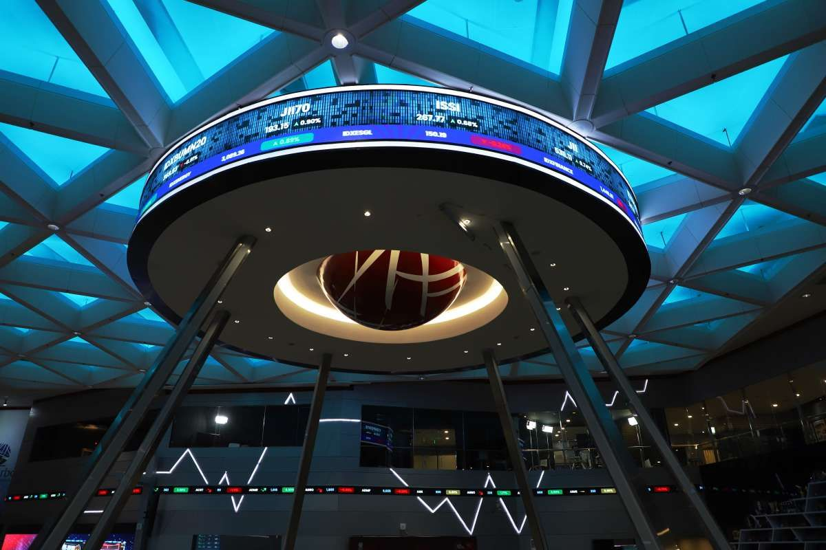 Tren Harga Saham Teknologi Menguat Di Tengah Isu Suku Bunga